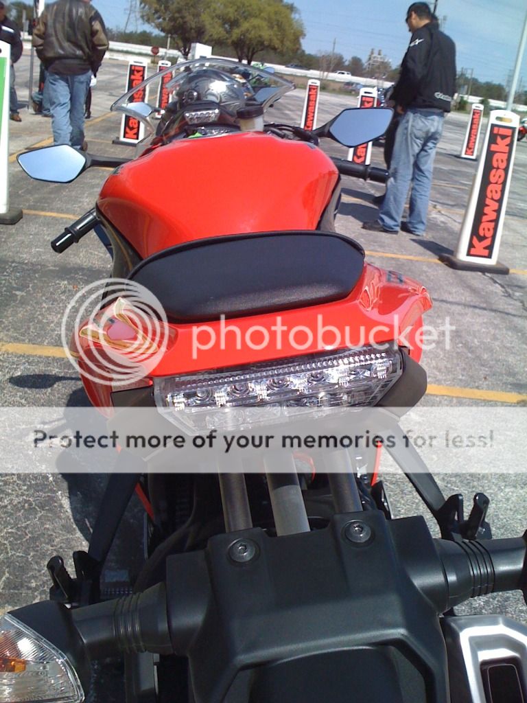 http://i371.photobucket.com/albums/oo153/alberto-isunza/IMG_0516.jpg